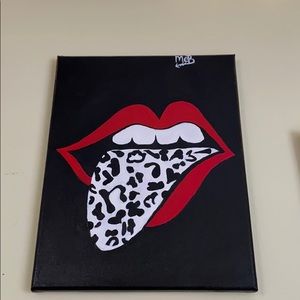 Cheetah print tongue